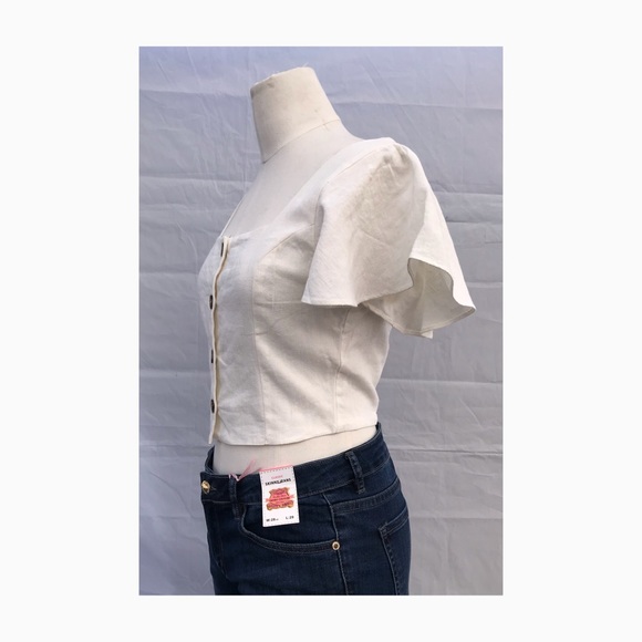 Marie button crop - Picture 4 of 7